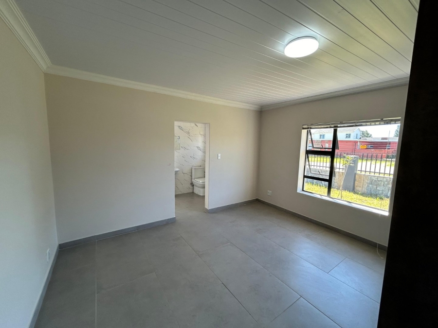 3 Bedroom Property for Sale in Delvillepark Western Cape